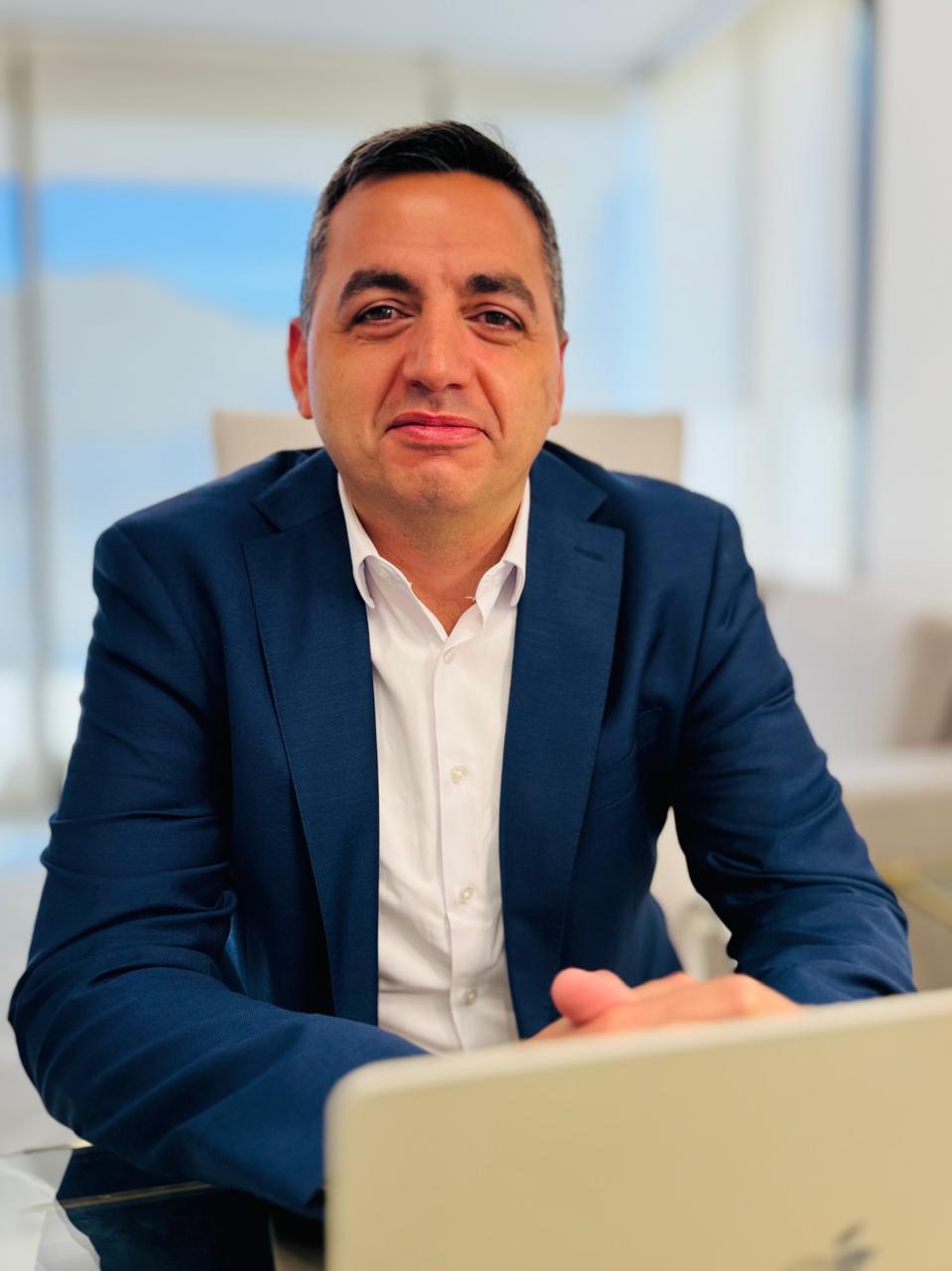 Dr. Facundo Segura